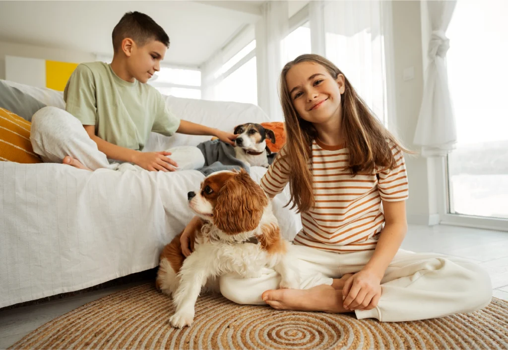 Las mudanzas pueden ser todo un reto para niños y mascotas